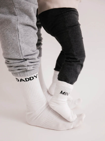 Famvibes - Socken "Striped DADDY" | weiss / schwarz - Leja Concept Store