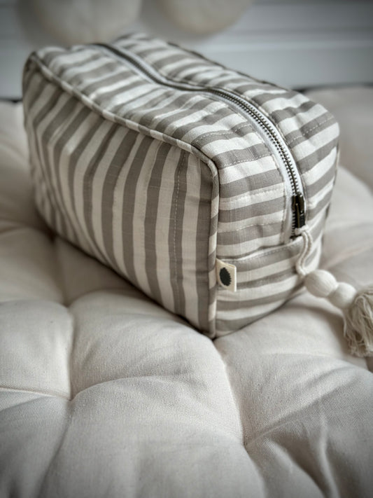 Pine Cone - cosmetic bag / diaper bag "LULU" | mushroom stripes