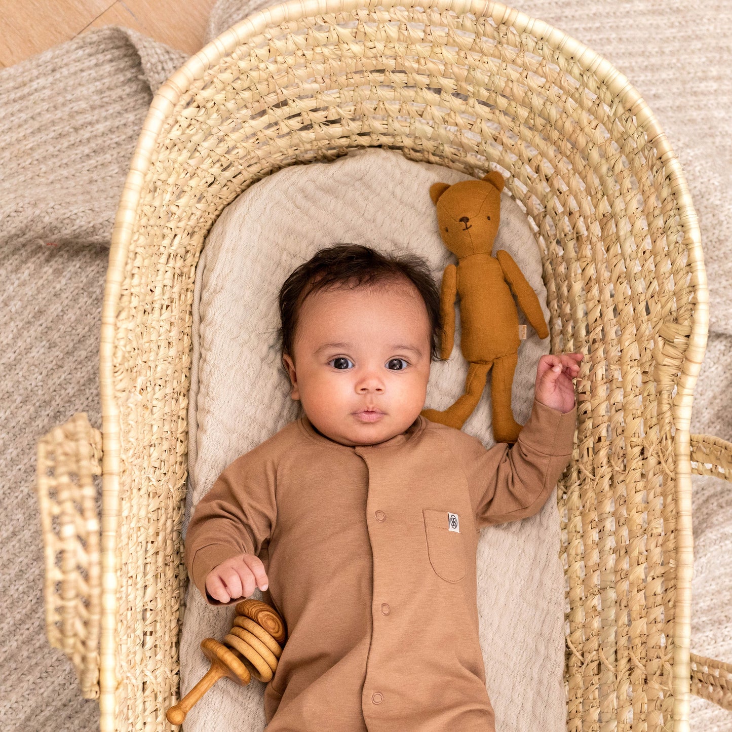 Cloby - Baby Onesie with UV Protection | coconut brown
