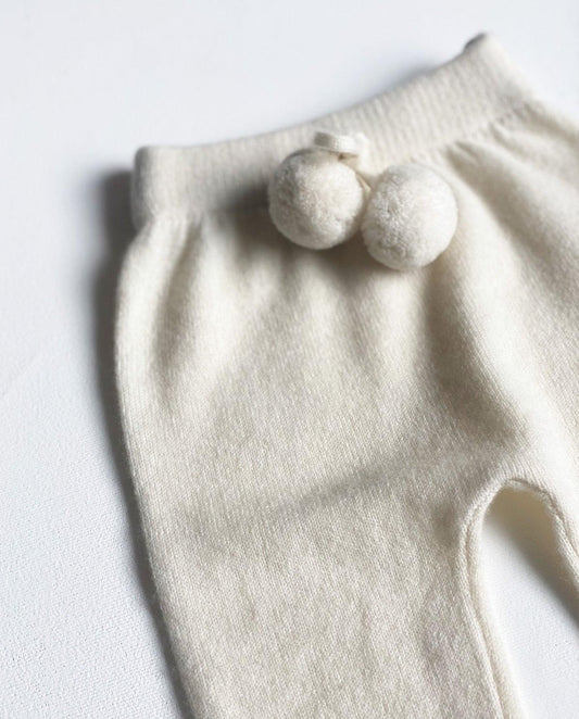 Unique Love - Cashmere Baby Hose | off-white - Leja Concept Store Unique Love