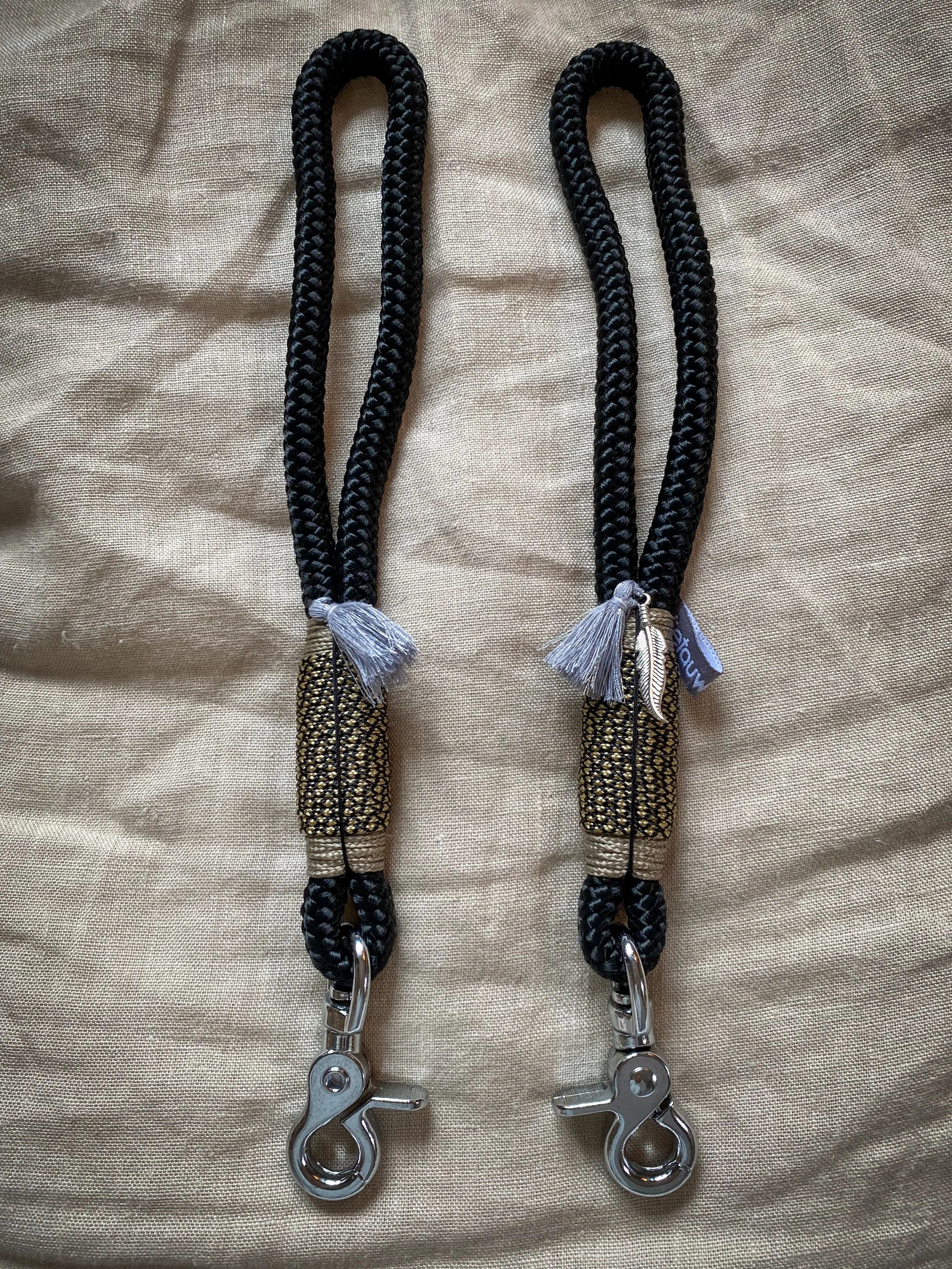 Die Tauwerkstatt - Taschenhalter “Leo Love“ | silber - Leja Concept Store