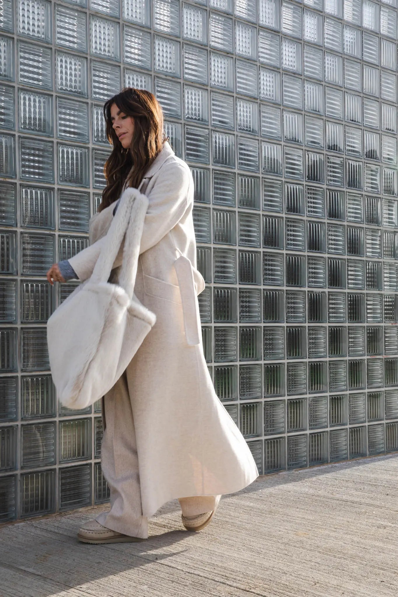 Studio Noos - Tasche "Faux Fur Mombag" | neutral - Leja Concept Store