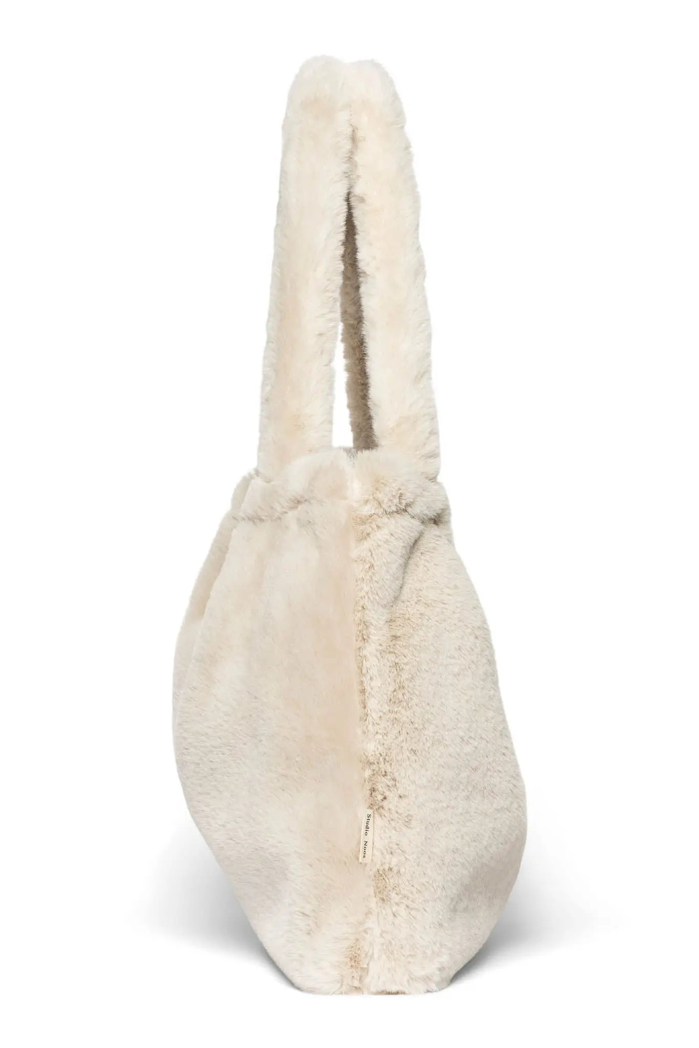 Studio Noos - Tasche "Faux Fur Mombag" | neutral - Leja Concept Store