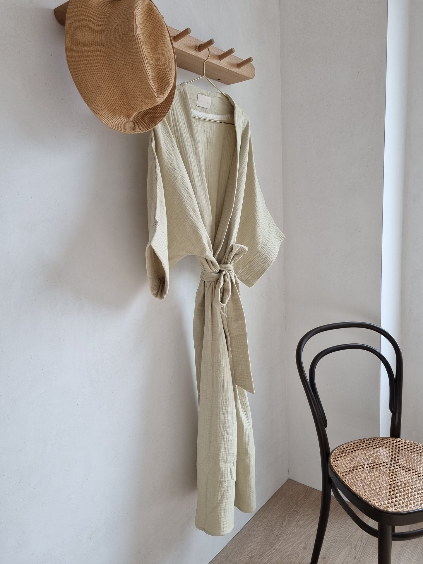 Jeanne Le Studio - Kimono "Wilma" | Light-Sage - Leja Concept Store